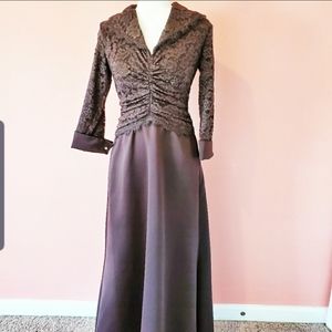 Tadashi Brown 3/4 Sleeve Lace and Sateen G…